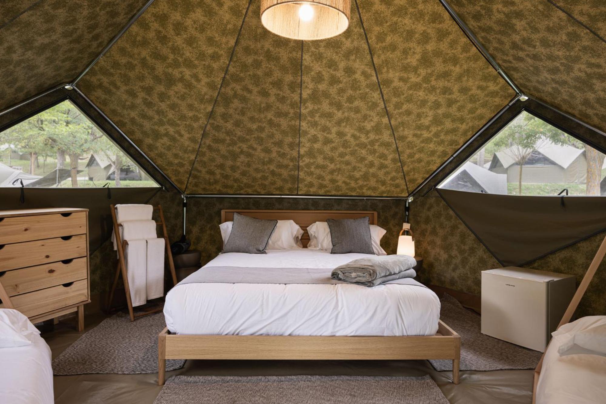 Hotel Basecamps Cerdanya Caixans Pokoj fotografie