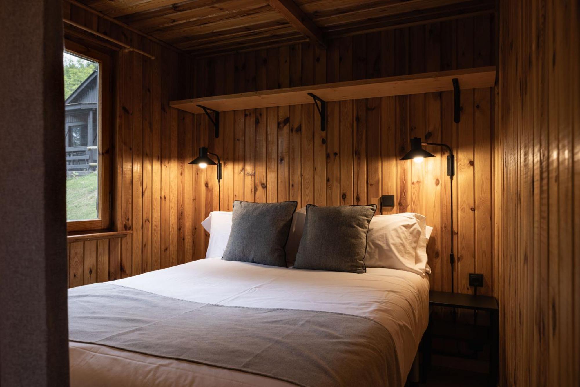Hotel Basecamps Cerdanya Caixans Pokoj fotografie