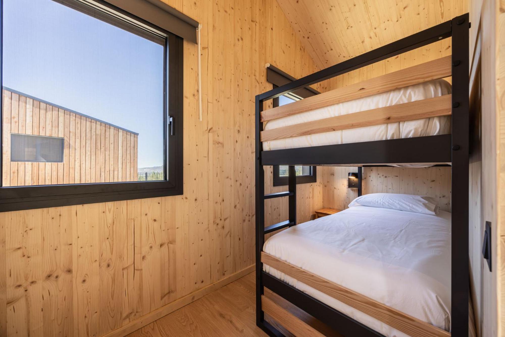 Hotel Basecamps Cerdanya Caixans Pokoj fotografie