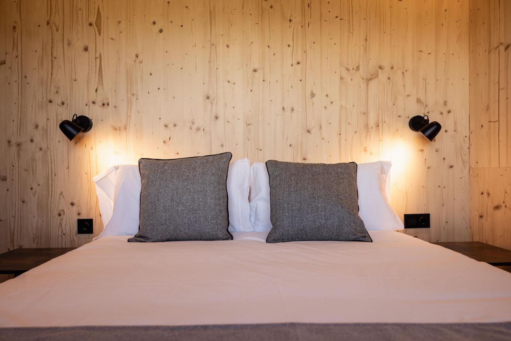 Hotel Basecamps Cerdanya Caixans Pokoj fotografie